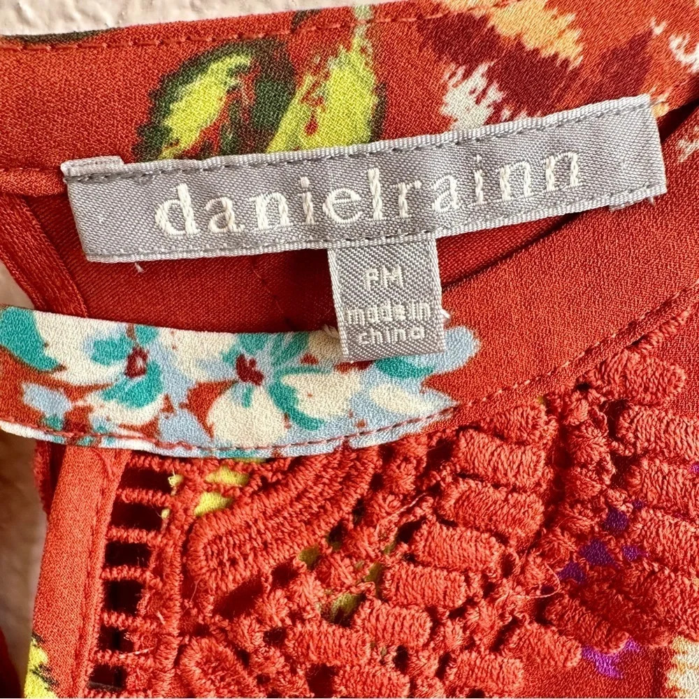 Daniel Rainn Stitch Fix Boho Sleveless Top with Crochet Detail - Petite Medium - Picture 8 of 12